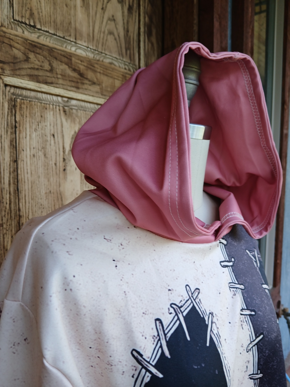 Skull Stitch Graphic Hoodie in Pink Black Nightmare Before Christmas XL - Picture 3 of 5